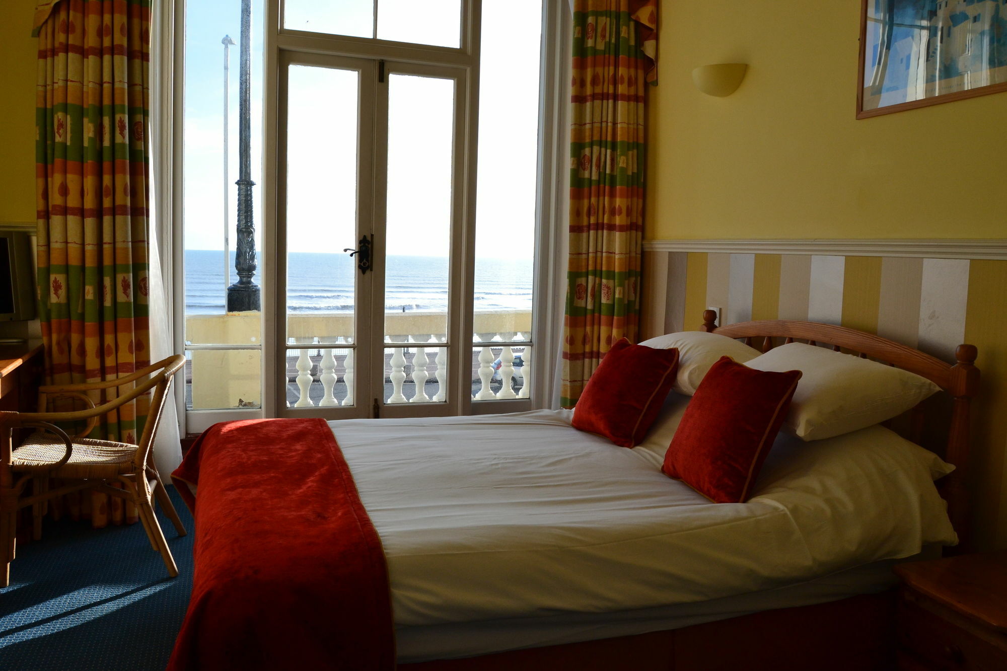 The Lindum Hotel Hastings Exterior photo
